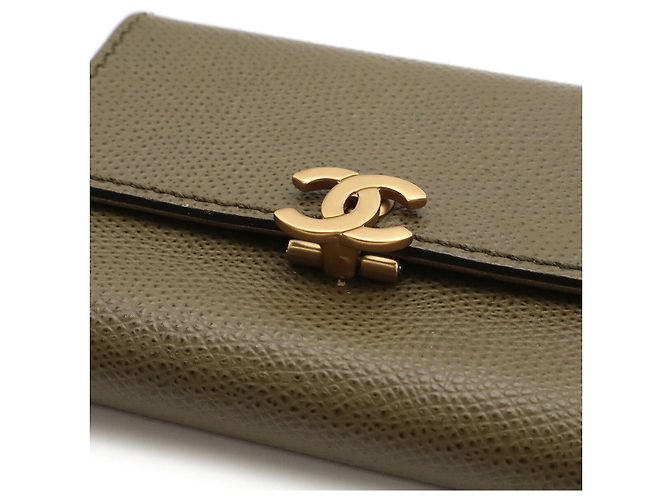 Tarjetero Chanel Coco Mark Verde - vista 4