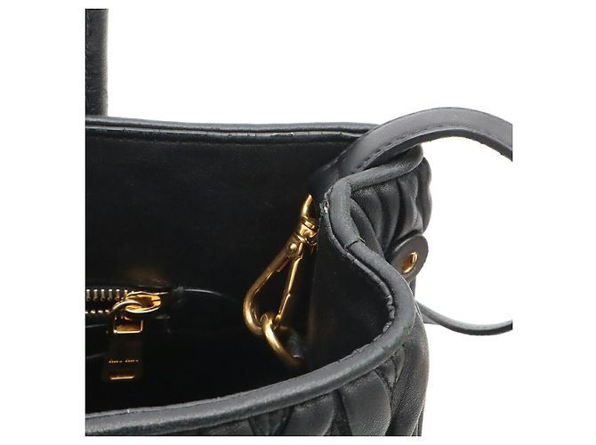 Borsa a sacchetto Miu Miu Matelassé Nero - vista 6