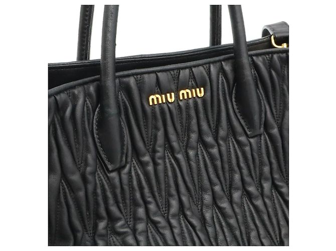 Borsa a sacchetto Miu Miu Matelassé Nero - vista 7
