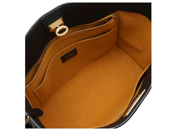 Borsa Louis Vuitton On My Side MM Nero - vista 6