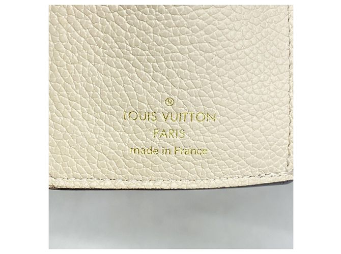 Cartera Louis Vuitton Cream Tri-fold Crudo - vista 4