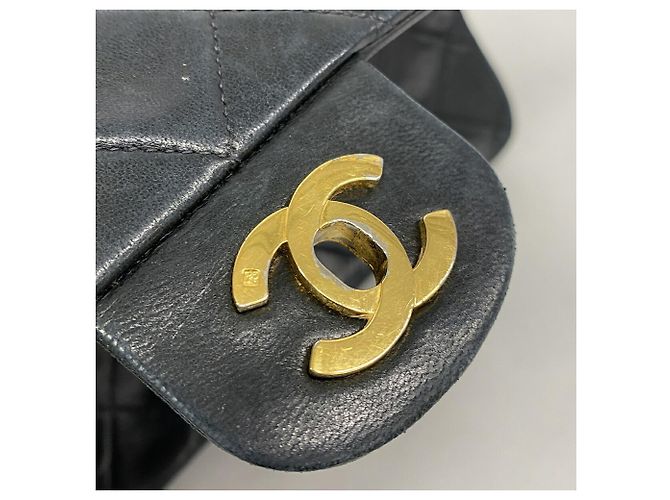 Borsa a spalla Chanel Matelassé Nero - vista 11