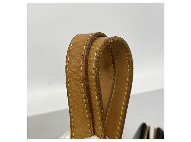 Borsa a tracolla Louis Vuitton Vernis Rosewood Avenue Bordò - vista 8