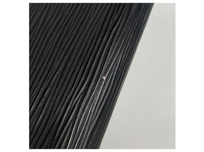 Cartera Louis Vuitton Epi Zippy Negro - vista 7