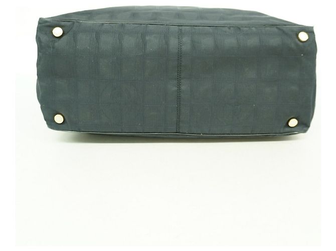 Borsa Tote Chanel New Travel in nylon Nero - vista 3