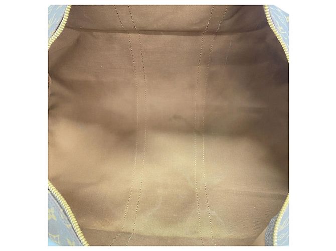 Louis Vuitton Boston Monogram Keepall 55 Castaño - vista 4