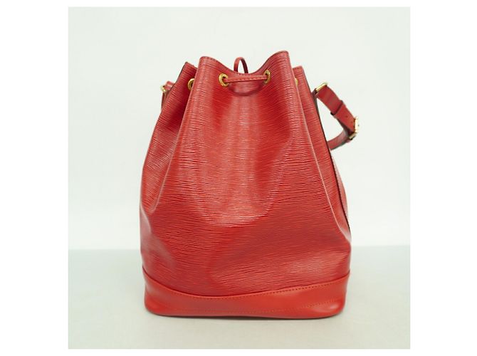 Borsa a tracolla Louis Vuitton Epi Noe Rosso - vista 11