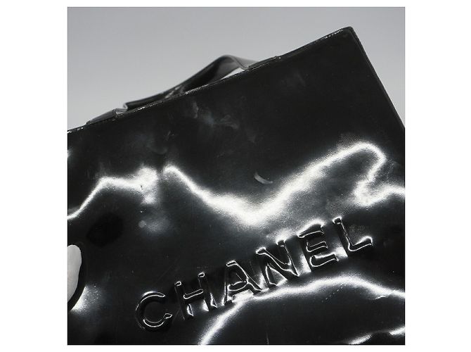 Chanel Tote Bag aus schwarzem Lackleder - Ansicht 11