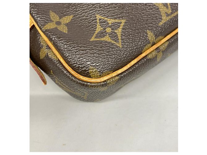 Borsa a tracolla Louis Vuitton Monogram Pochette Marly Bandoulière Marrone - vista 7