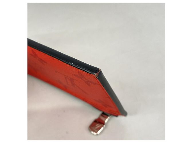 Porta carte e monete Louis Vuitton Taigarama in Rouge Rosso - vista 6