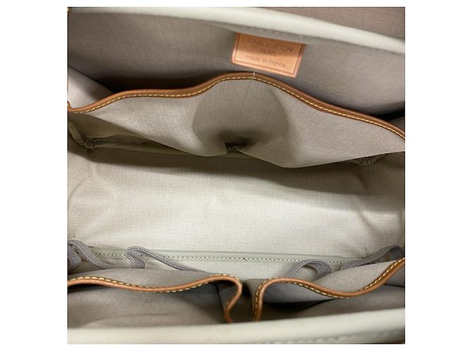 Bolso Louis Vuitton Monogram Deauville Castaño - vista 4