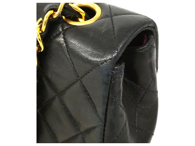 Borsa a tracolla con catena Chanel Matelassé Nero - vista 6