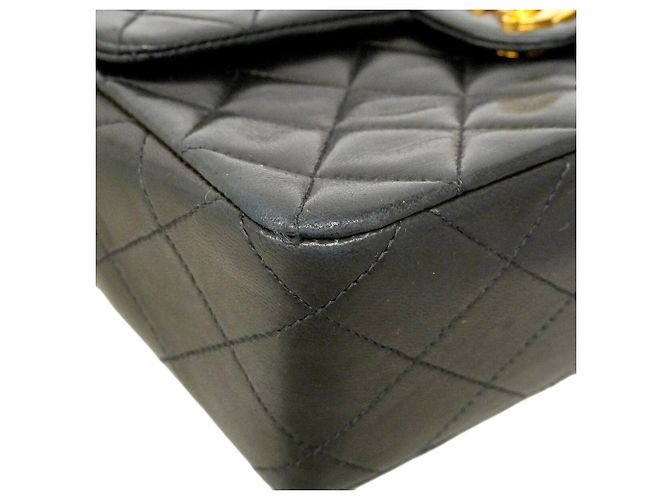 Borsa a tracolla con catena Chanel Matelassé Nero - vista 7