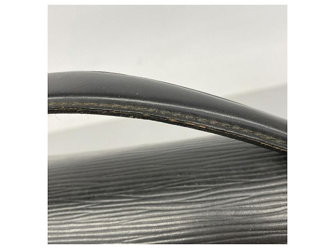 Borsa Louis Vuitton Epi Monceau 28 Nero - vista 12