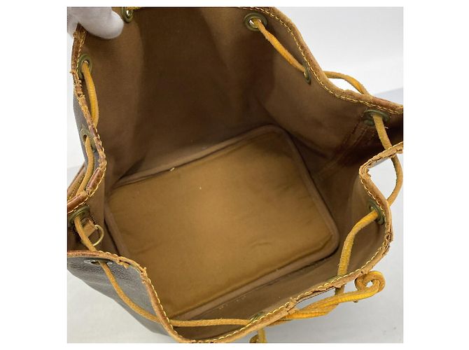Noe Louis Vuitton Monogram Petit Noé Schultertasche Braun - Ansicht 4