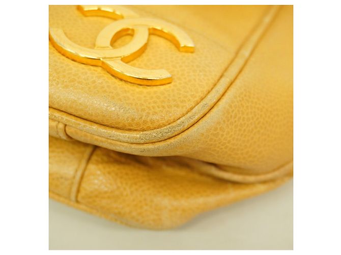 Borsa a tracolla Chanel Triple Coco in Beige - vista 6