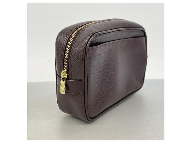 Borsa a pochette Louis Vuitton Taiga Kalga Marrone - vista 2