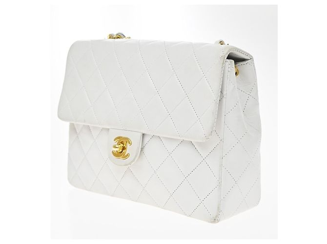 Chanel Vintage Square Classic Flap Quilted Lambskin Small Bianco - vista 3
