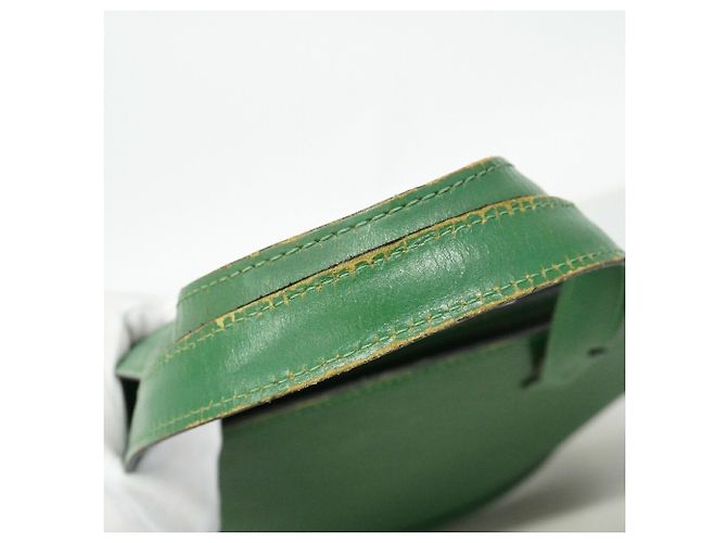 Borsa Louis Vuitton Epi Saint Jacques - vista 8