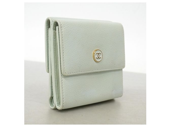 Chanel Tri-Fold Geldbörse in Hellgrün - Ansicht 2