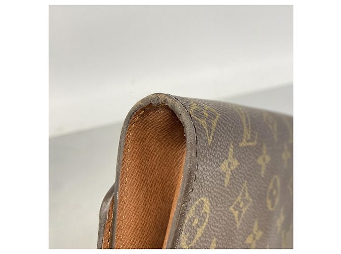 Louis Vuitton Monogram Bordeaux Schultertasche Braun - Ansicht 7