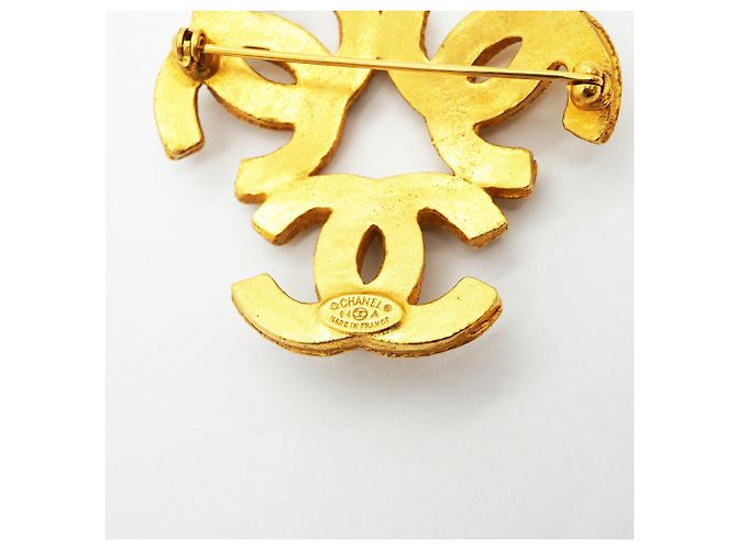 Spilla Chanel Triple Coco D'oro - vista 4