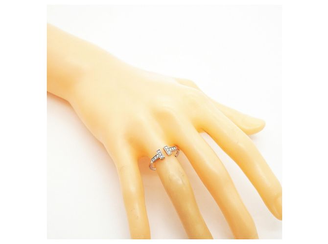 Autre Marque Tiffany & Co. T Wire Ring aus 18K Weißgold - Ansicht 6