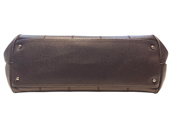 Borsa Tote Chanel in pelle di vitello martellata marrone - vista 3