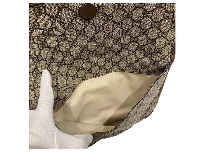 Borsa Messenger Gucci in Beige GG Supreme - vista 5