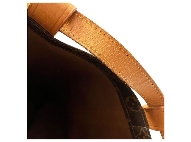 Borsa a tracolla Louis Vuitton Randonee GM Marrone - vista 8