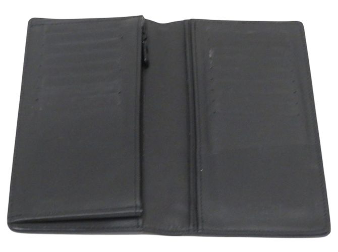 Portamonete Louis Vuitton Monogram Shadow Nero - vista 3