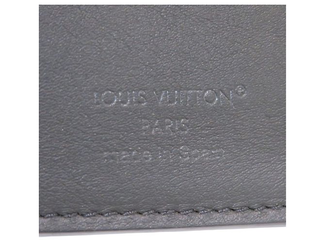Portamonete Louis Vuitton Monogram Shadow Nero - vista 4