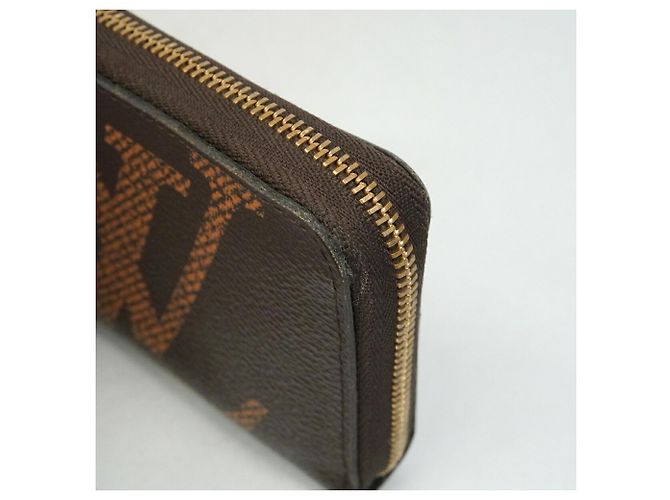 Monedero Zippy Monogram Giant Louis Vuitton Castaño - vista 6