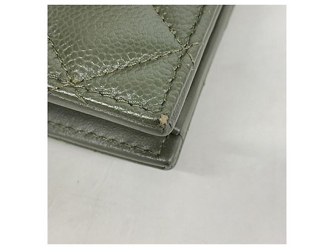 Cartera bi-fold Chanel de piel de becerro granulada caqui - vista 5