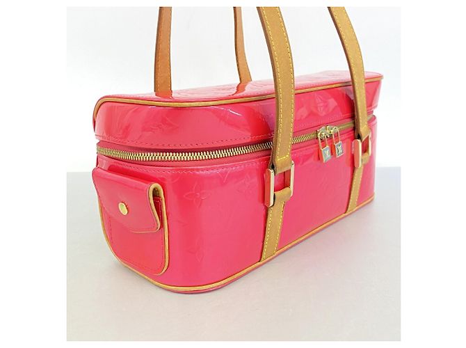 Borsa a tracolla Louis Vuitton Vernis Sullivan Horizontal PM Fuschia - vista 2