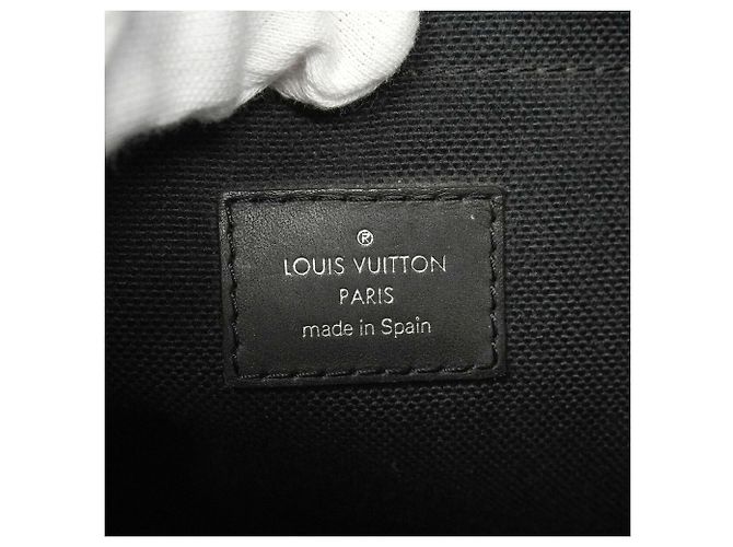Borsa a tracolla Louis Vuitton Utah Canyon PM Marrone - vista 5