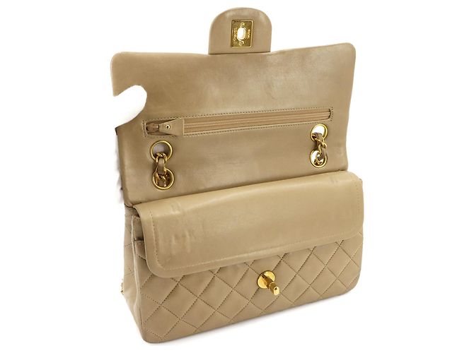 Borsa a tracolla Chanel Matelasse 23 con catena Beige - vista 7