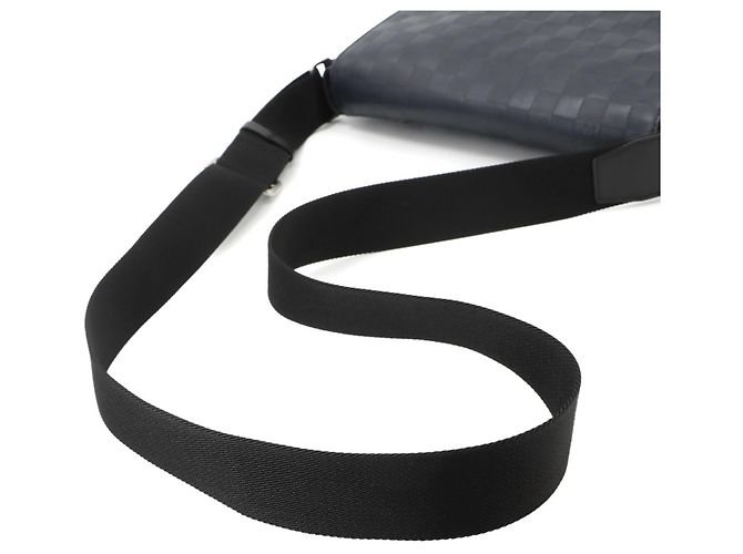 Borsa a tracolla Louis Vuitton District PM Damier Infini Blu navy - vista 5