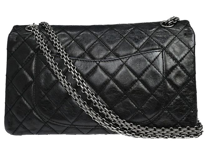 Chanel Reissue 2.55 Flap Quilted Aged Calfskin 226 Nero - vista 2