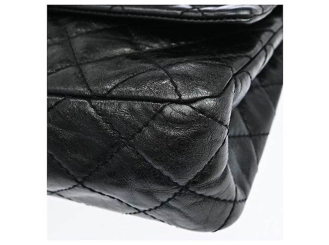 Chanel Reissue 2.55 Flap Quilted Aged Calfskin 226 Nero - vista 7