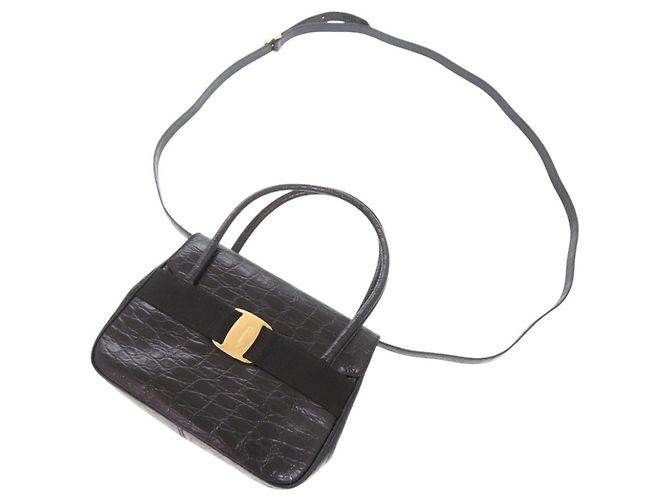 Borsa 2-Way in pelle goffrata Vara di Salvatore Ferragamo Nero - vista 5