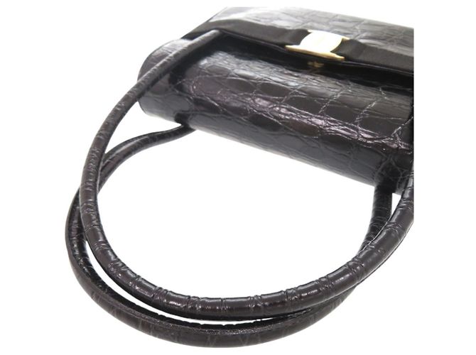 Borsa 2-Way in pelle goffrata Vara di Salvatore Ferragamo Nero - vista 6