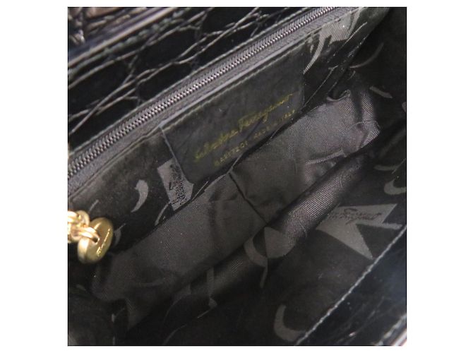 Borsa 2-Way in pelle goffrata Vara di Salvatore Ferragamo Nero - vista 7