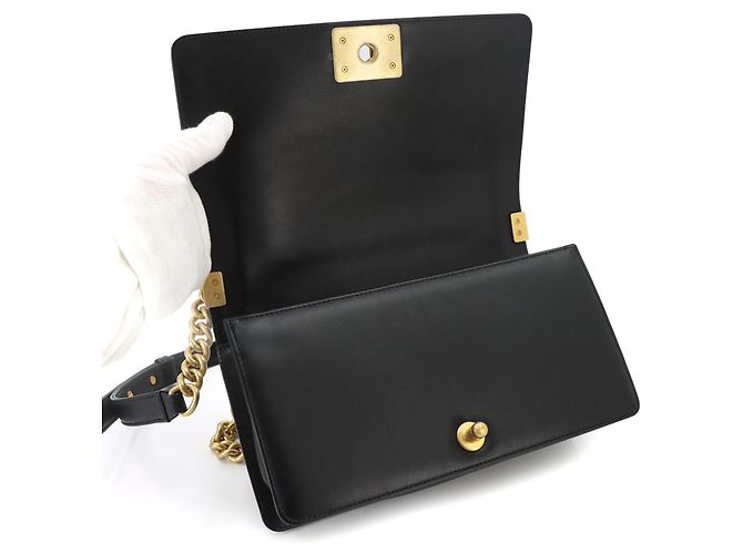 Chanel Boy Chain Shoulder Handbag Black - view 7