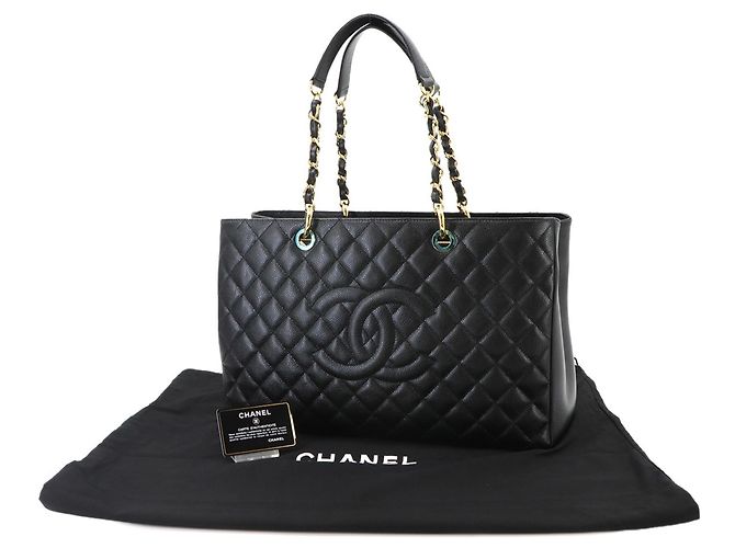 Borsa Tote Chanel Matelasse con catena Nero - vista 2