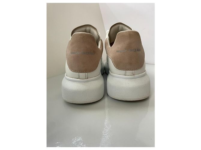 Alexander McQueen Sneakers Oversized Bianche Bianco Sabbia - vista 7