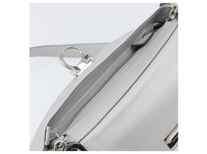 Borsa Salvatore Ferragamo Sofia Gancini in pelle 2way Grigio Argento Auth 199218V Marrone - vista 10