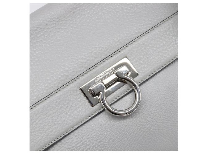 Borsa Salvatore Ferragamo Sofia Gancini in pelle 2way Grigio Argento Auth 199218V Marrone - vista 19