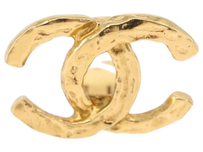 Orecchini CHANEL Metallo Tono Oro CC Auth 197919M - vista 3