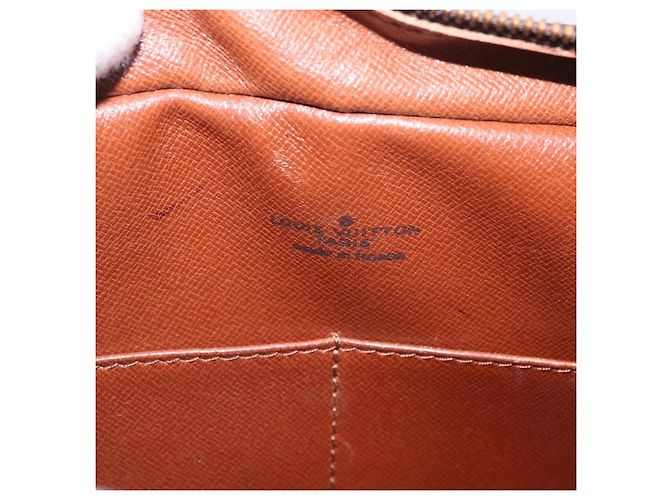 LOUIS VUITTON Monogram Compiegne 28 Clutch Bag M51845 LV Auth hk4095 Monogramma - vista 17